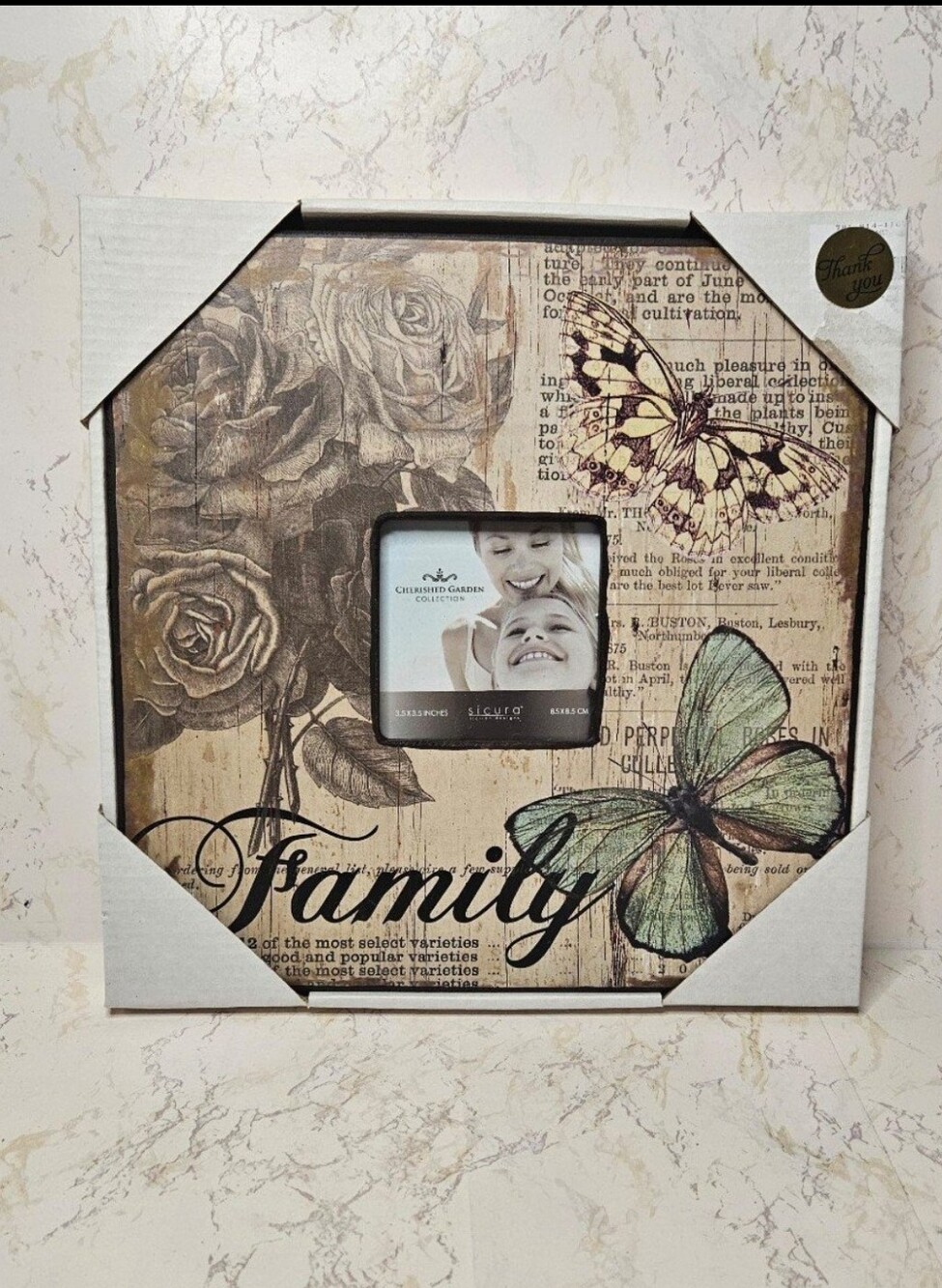 Family Decorative Photo Frame with Butterfly and Rose Design - Neutral